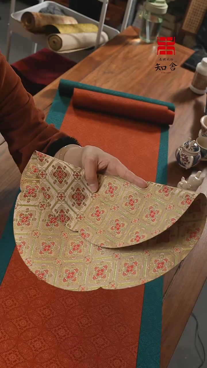 【闪购商品】织绣干泡·············