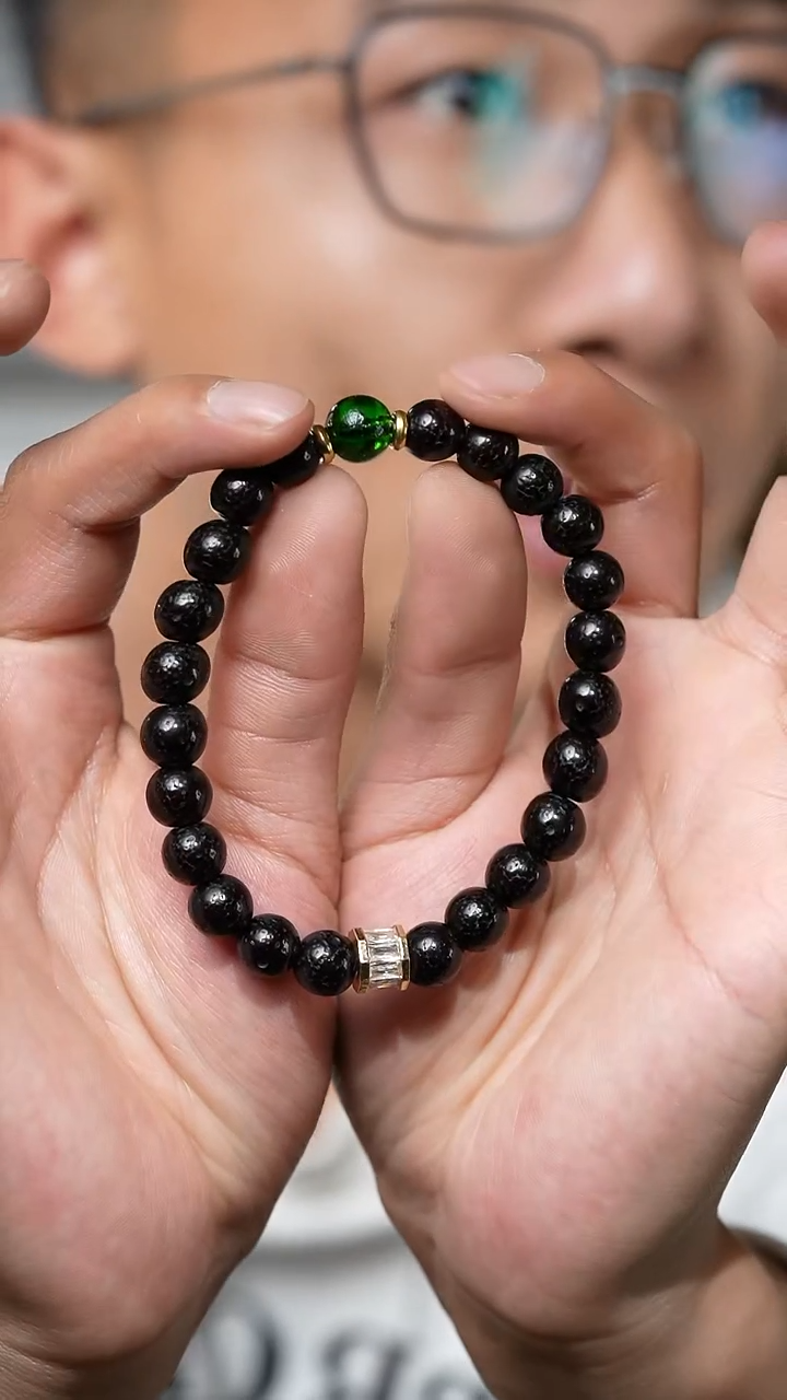 【闪购商品】老星月(多样性发货，发其一）