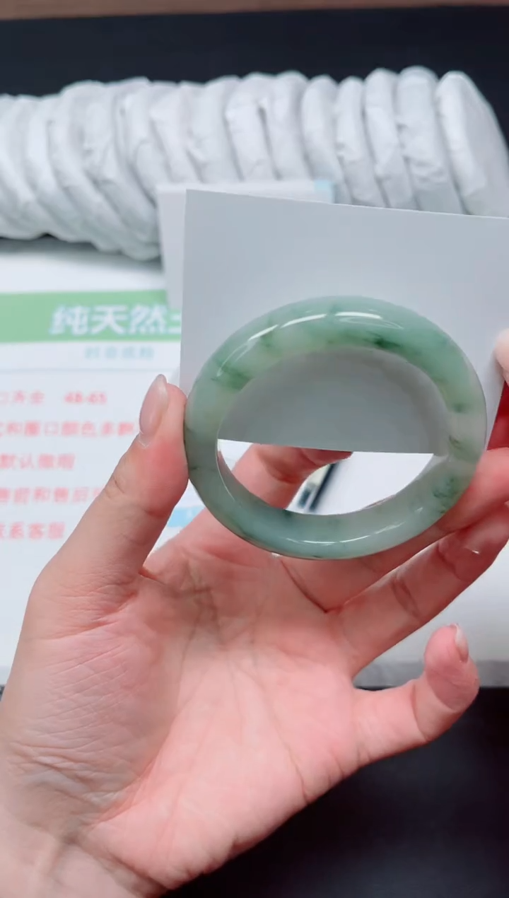 【闪购商品】石英质玉手镯未镶嵌525-54.2