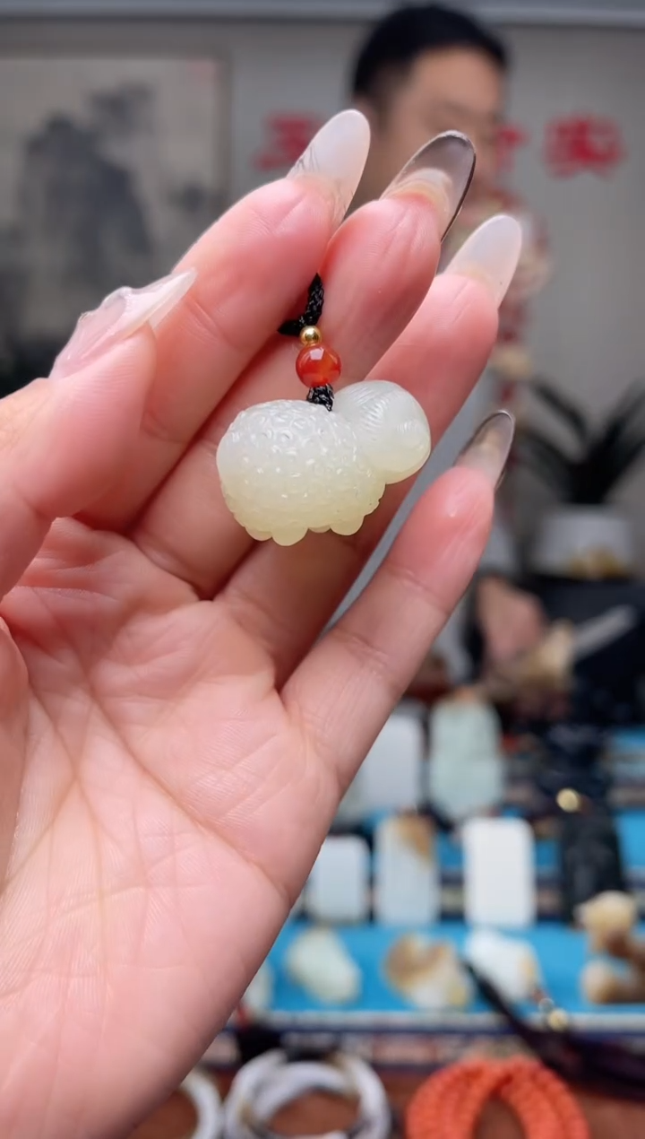 【闪购商品】和田玉挂件未镶嵌1