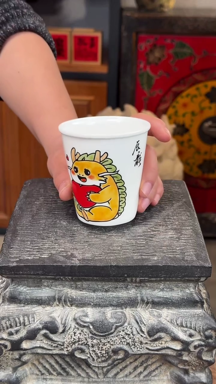 【闪购商品】摆件手工釉上彩陶瓷可乐杯