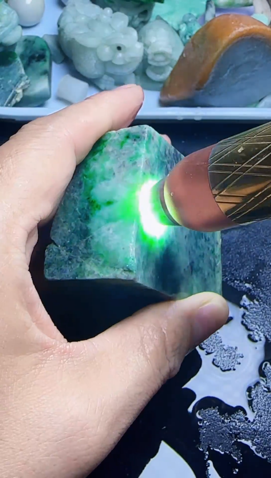 颈饰未镶嵌翡翠蓝*$75