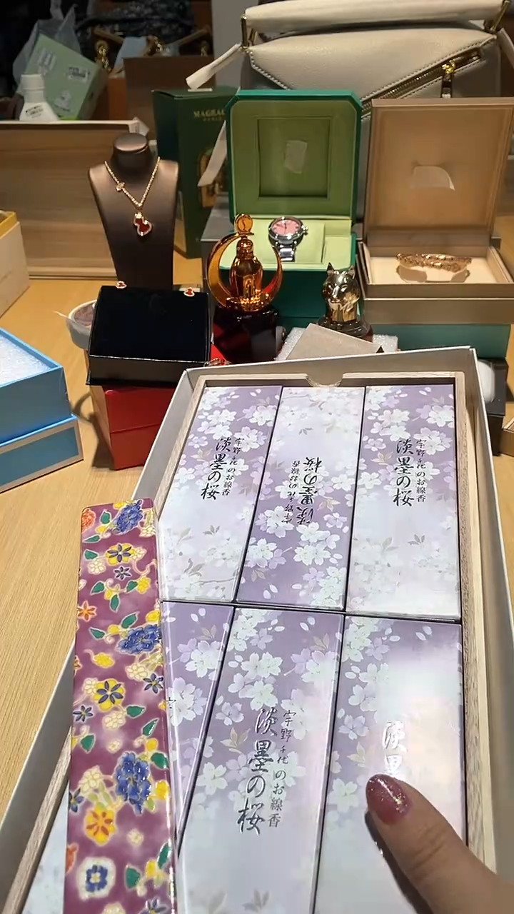 【闪购商品】瓷片锅碗瓢盆一件不剩