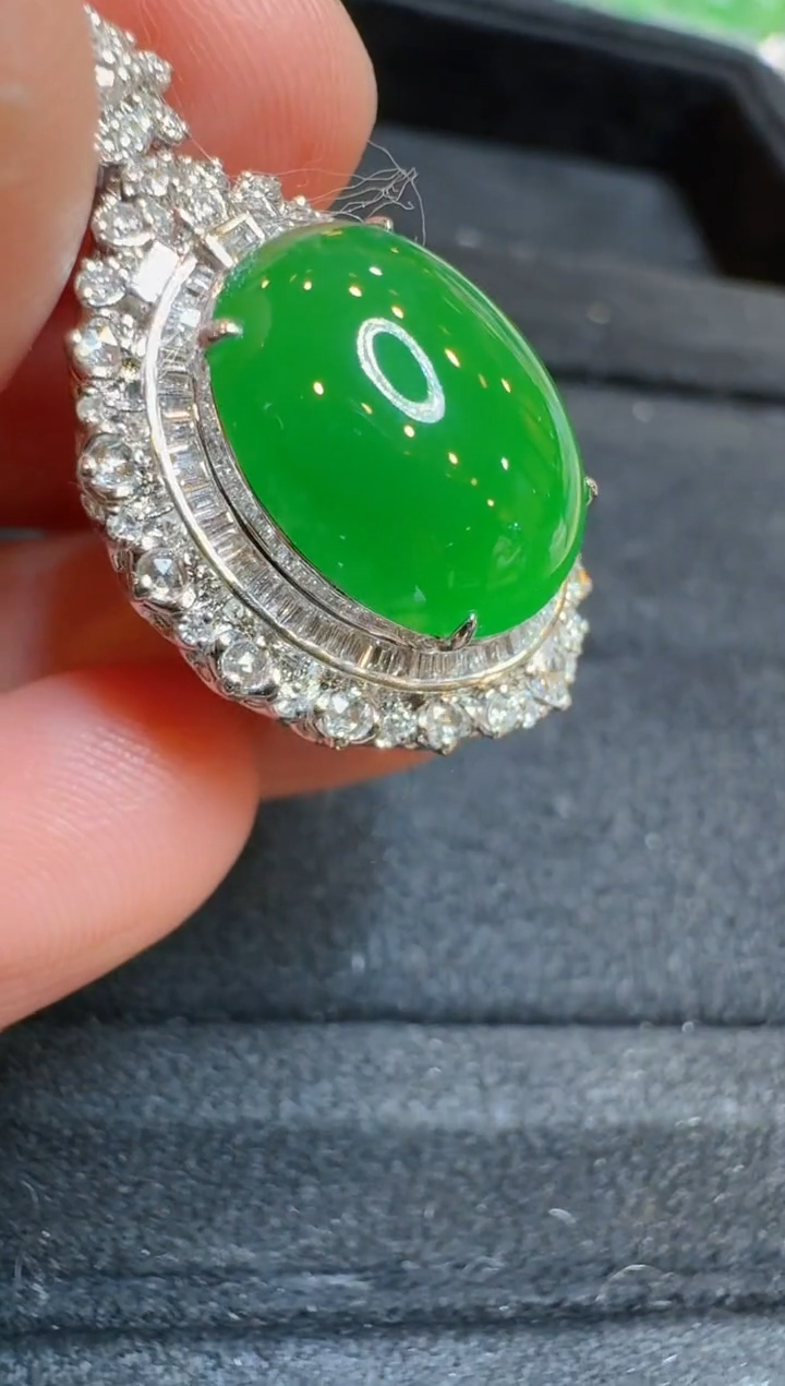 【闪购商品】翡翠吊坠(不含链)18K金镶嵌多样性团购发一件