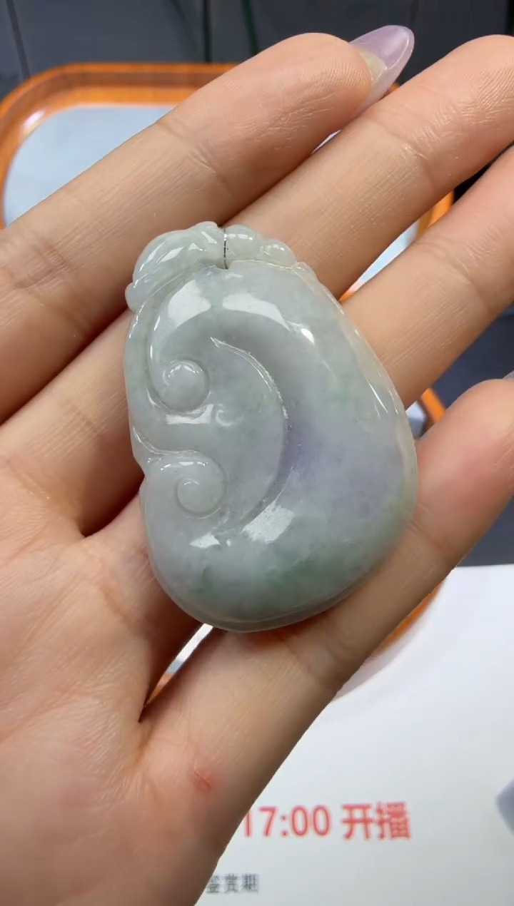 翡翠未镶嵌颈饰290.。。。