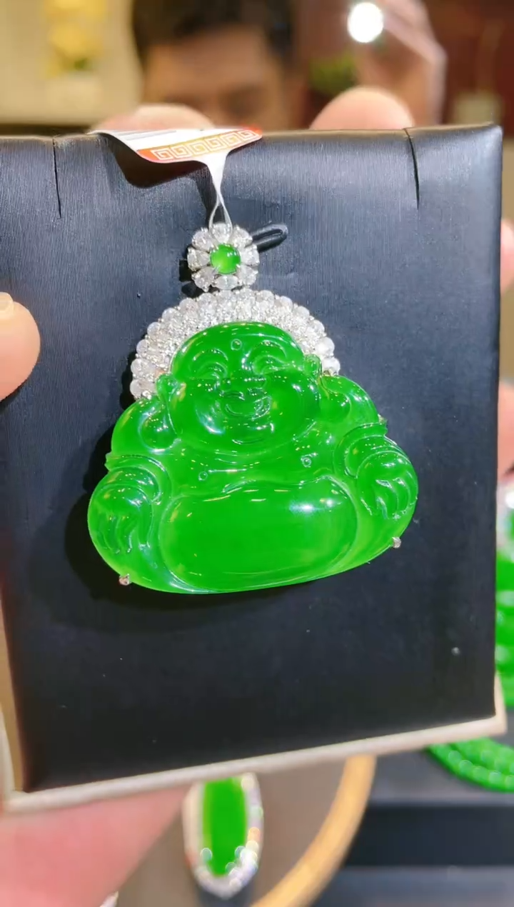 翡翠18K金镶嵌颈饰A32天然A货翡翠吊坠