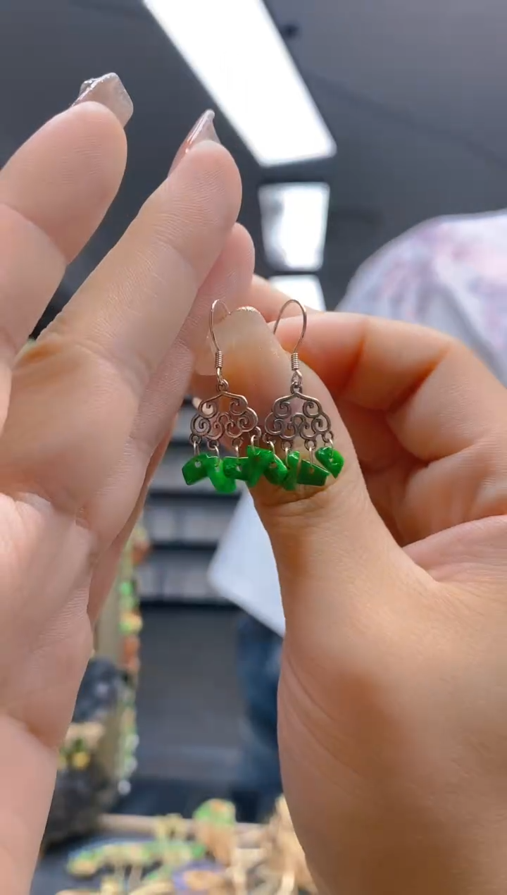 【闪购商品】翡翠耳饰银S925镶嵌177翡翠耳钩