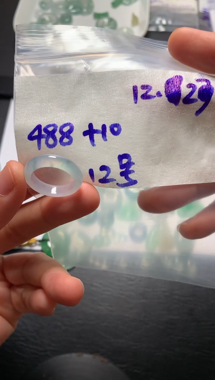 未镶嵌定制翡翠天然缅甸翡翠