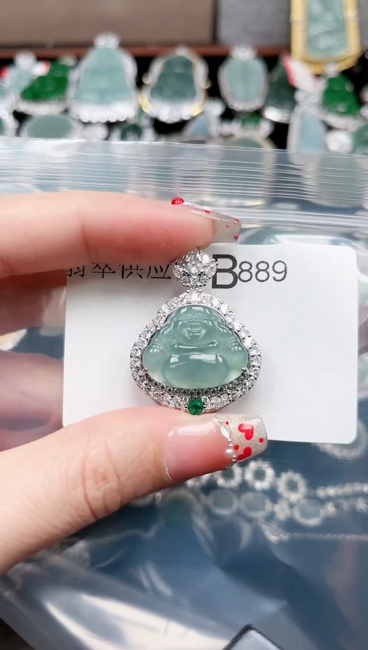 【闪购商品】翡翠颈饰未镶嵌889赠皮绳