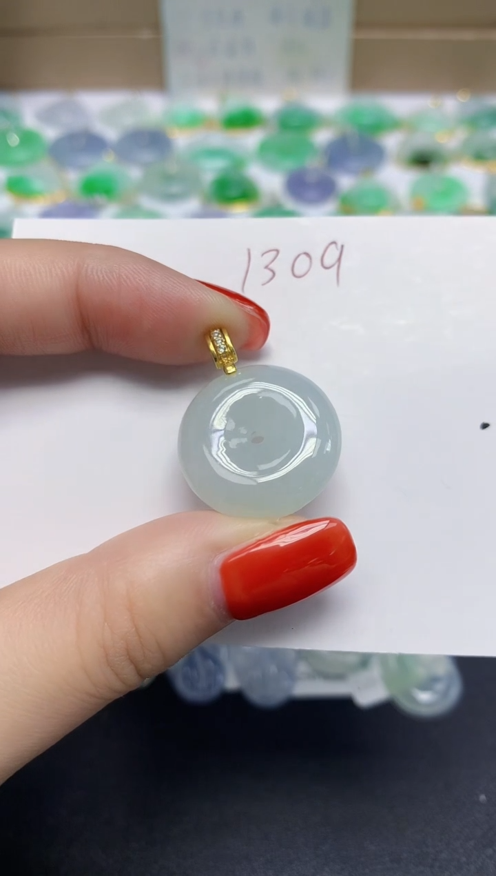 颈饰未镶嵌翡翠天然缅甸翡翠A货翡翠百元以上9元证书费自理