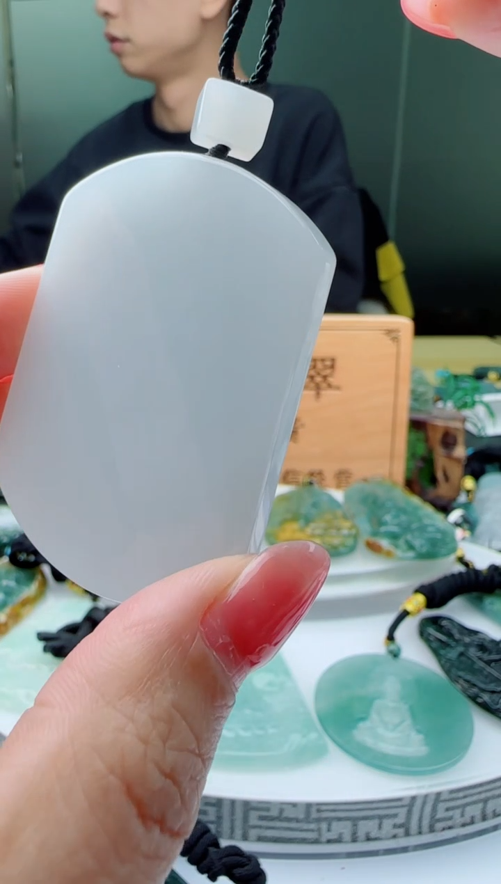 【闪购商品】翡翠颈饰未镶嵌多样式发货一件发货