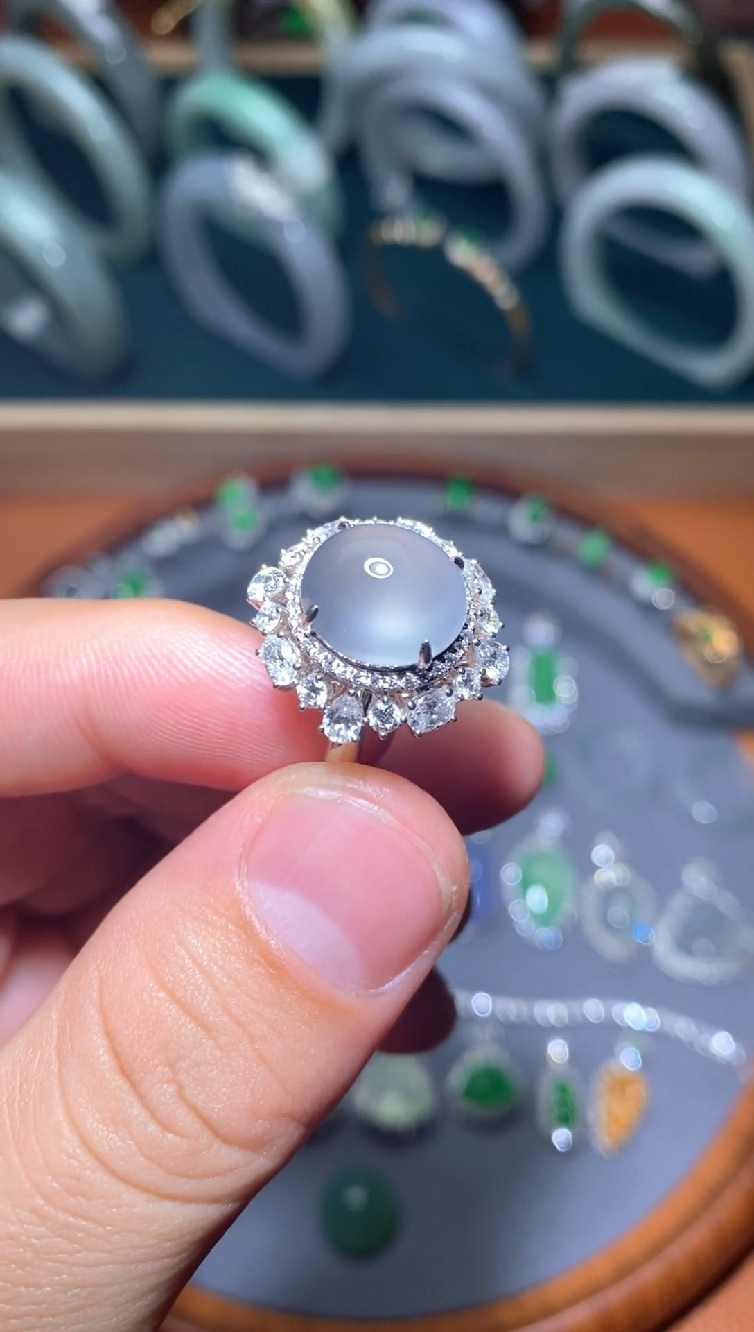 【闪购商品】翡翠戒指18K金镶嵌/15/黑钢戒指