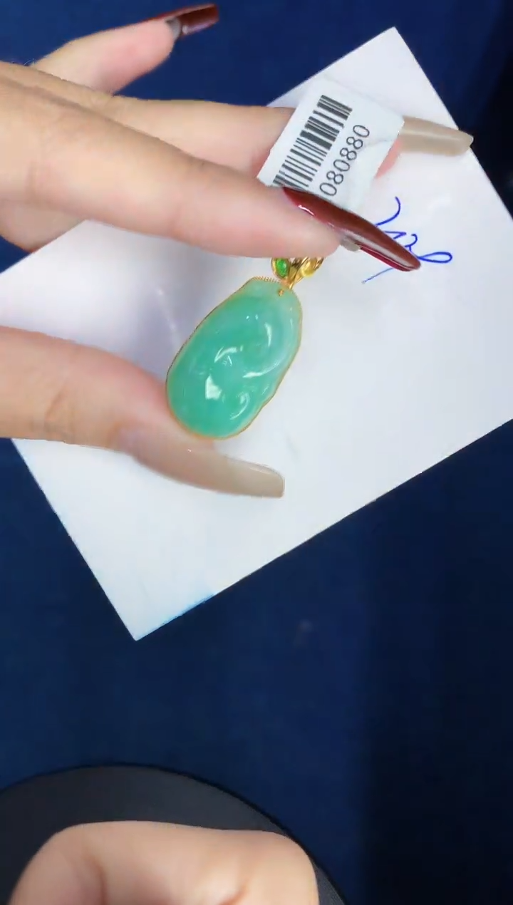 【闪购商品】翡翠颈饰18K金镶嵌0000000000