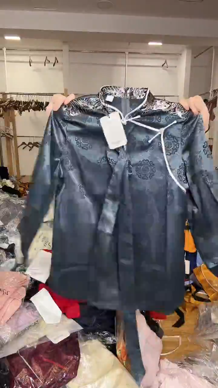 2XL码    130-140斤  衬衣