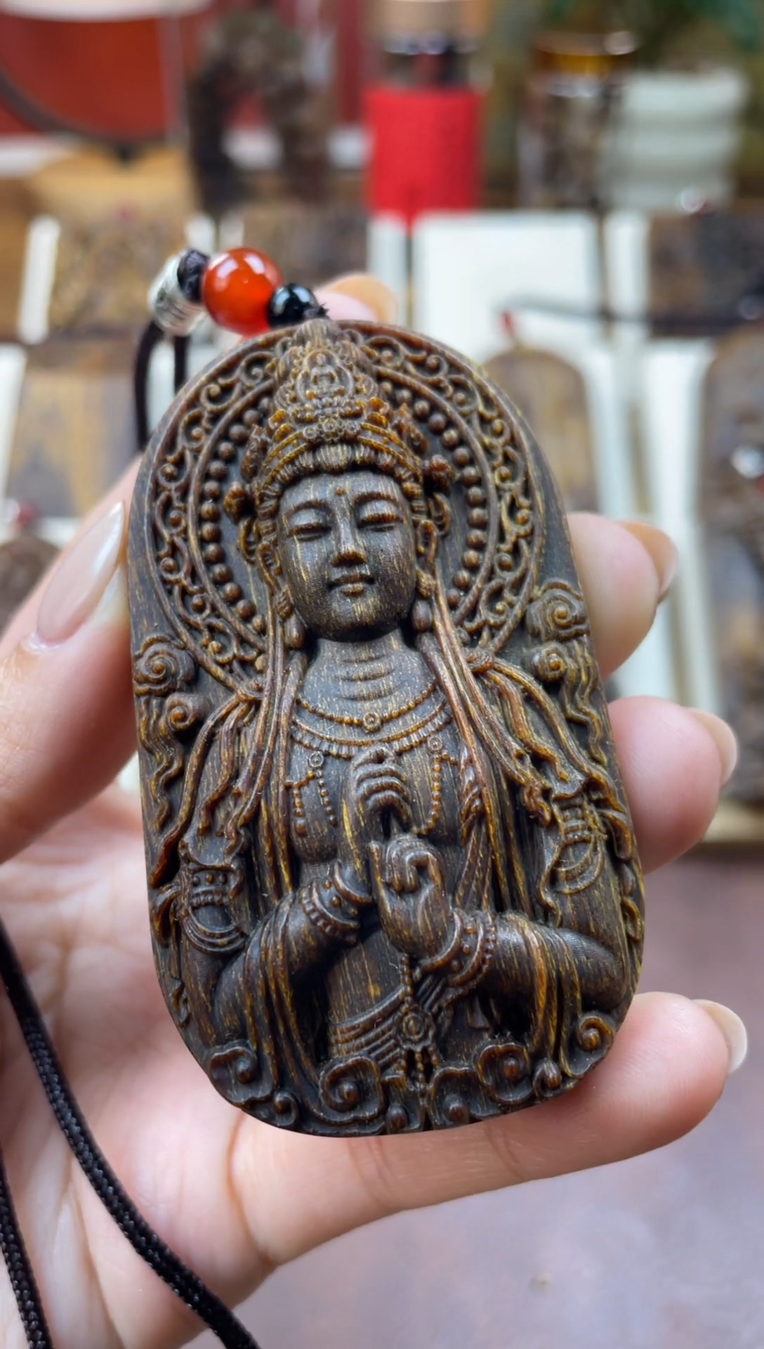 木木雕款芽庄 合十观音 7 cm 送养香瓶