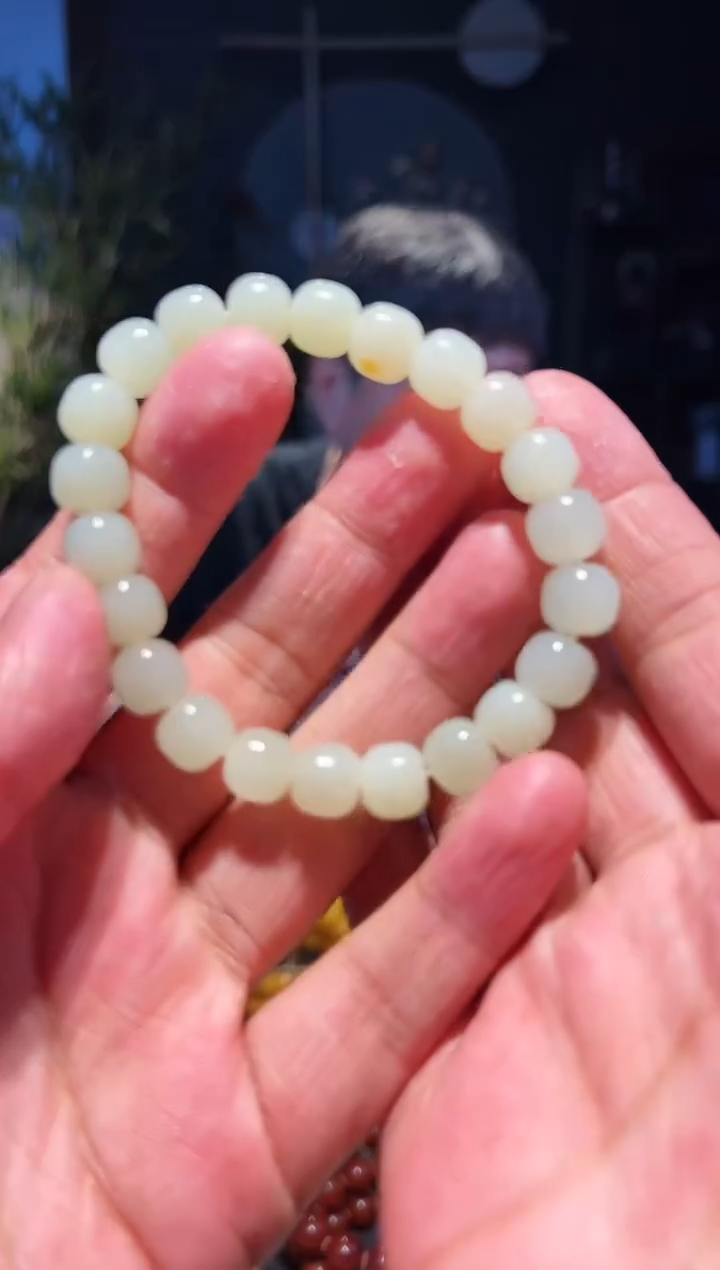 手串未镶嵌和田玉10+单圈