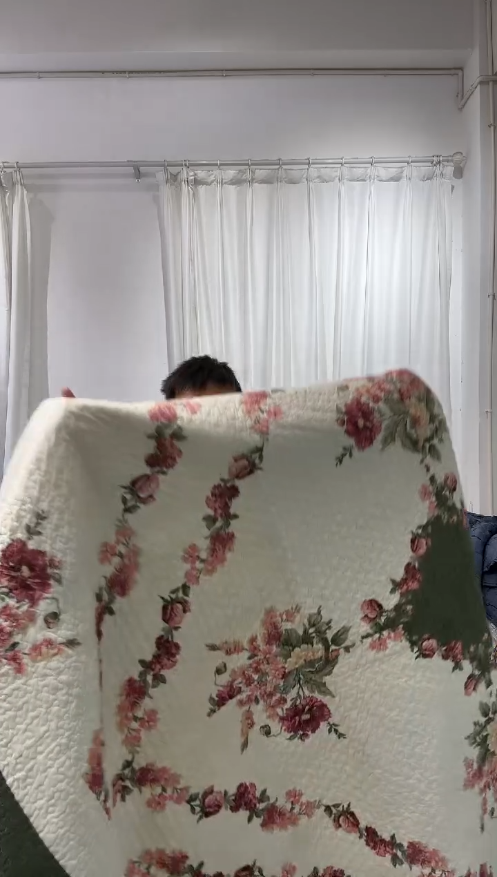 棉220*240纯棉床盖104号大瑕疵