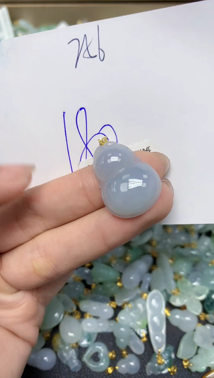 【闪购商品】翡翠颈饰18K金镶嵌天然翡翠A货