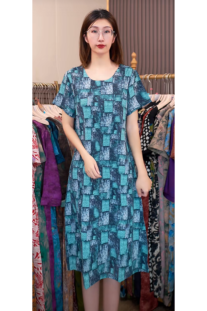 【蓝绿格子】新款显白遮肉连衣裙J