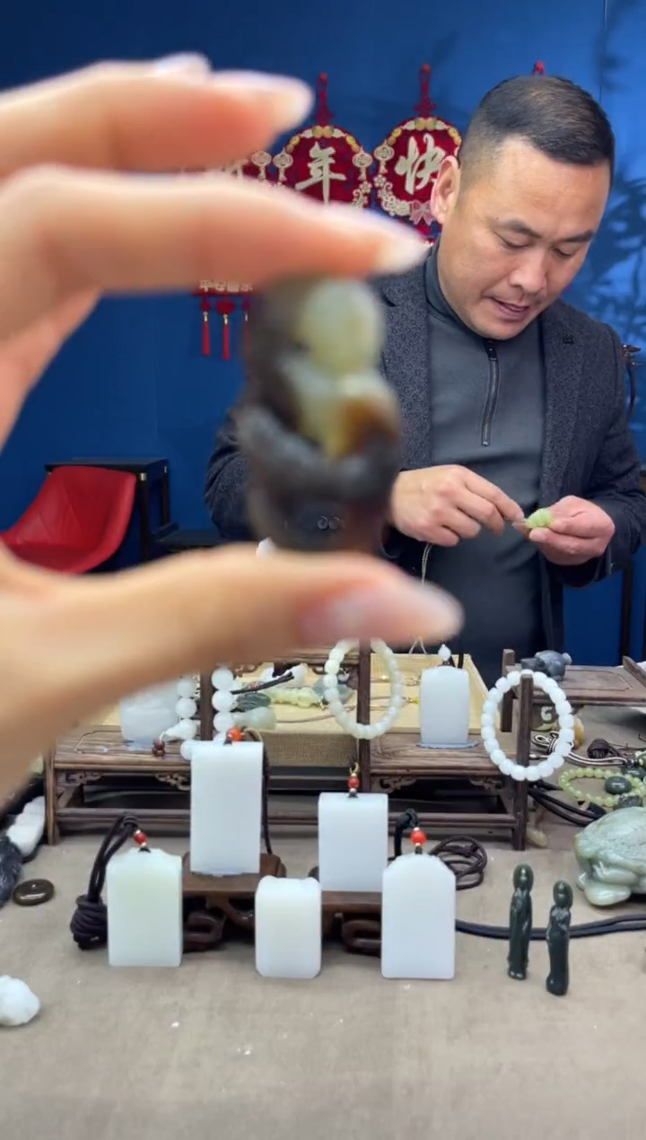 【闪购商品】和田玉未镶嵌颈饰1