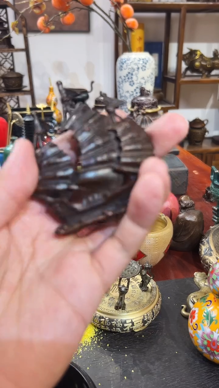 千色造物，彩器时代