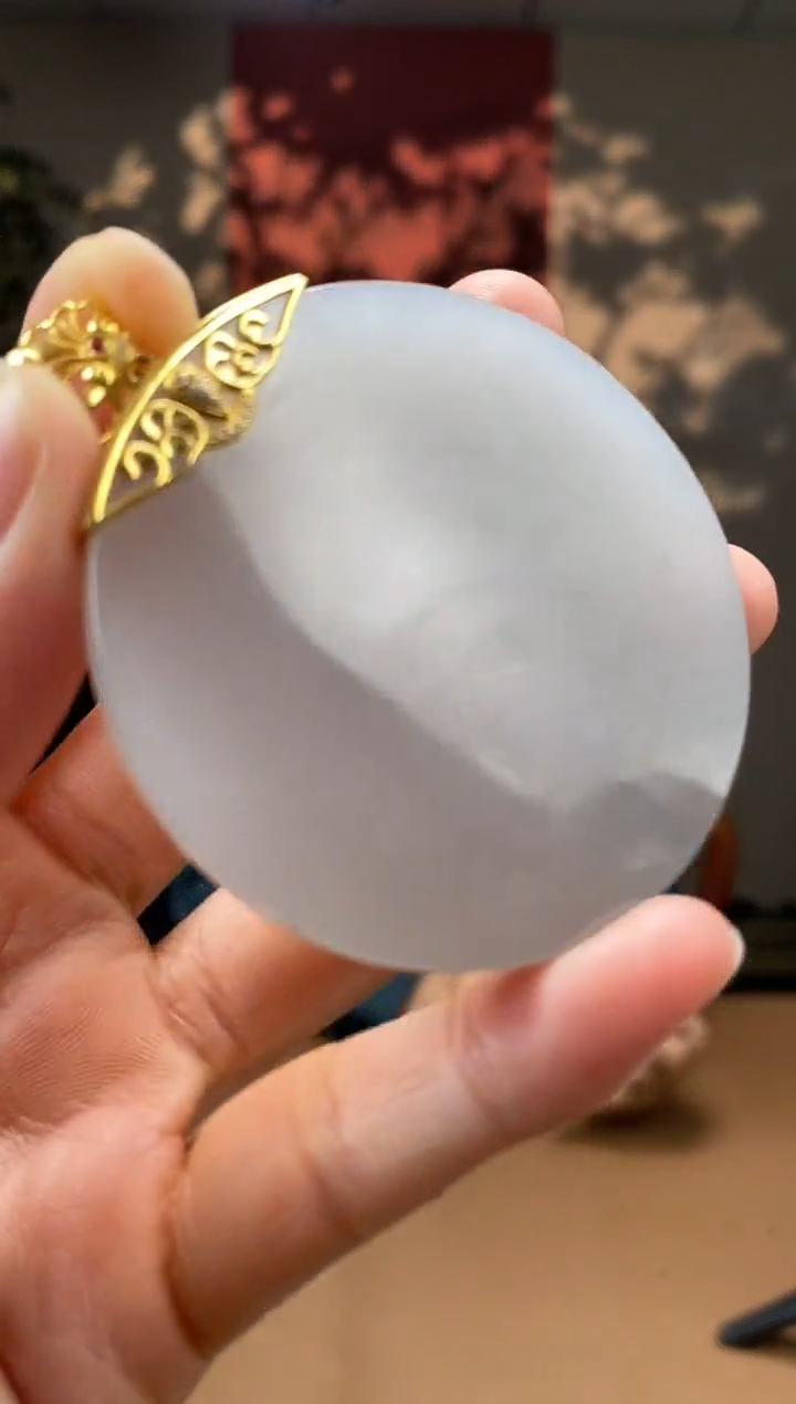 【闪购商品】和田玉颈饰18K金镶嵌S750