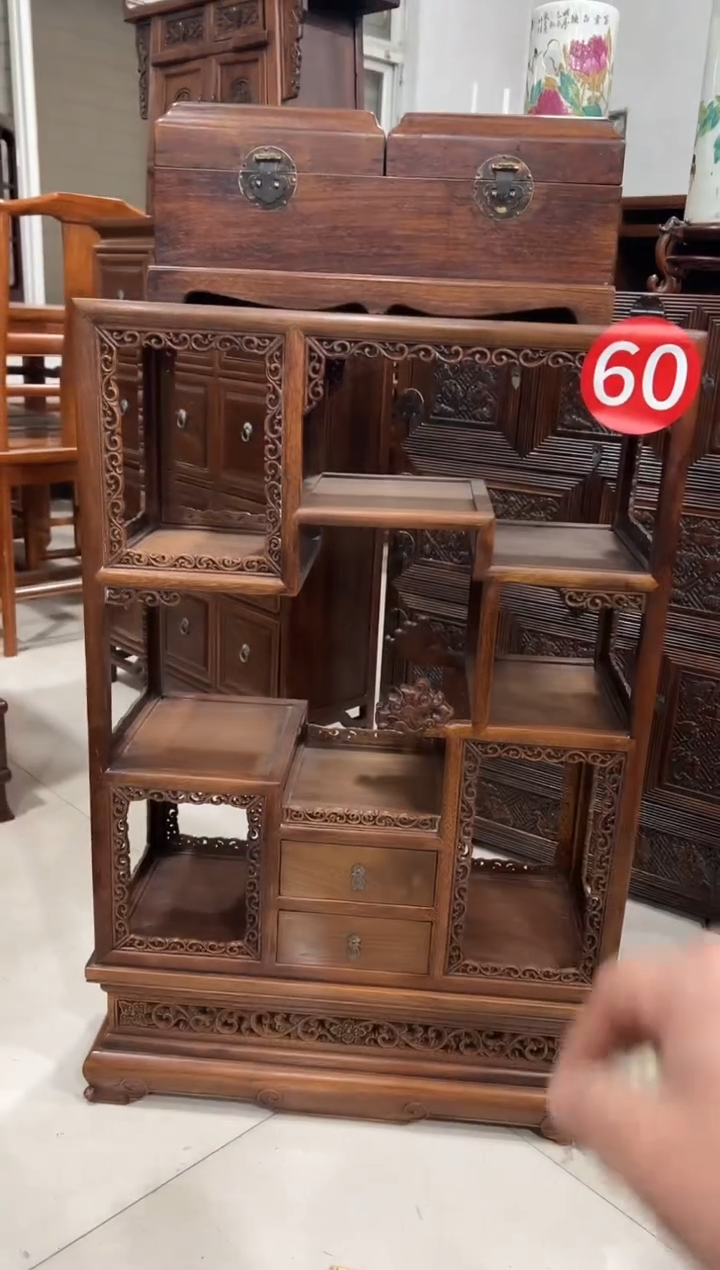 60花梨木落地博古架