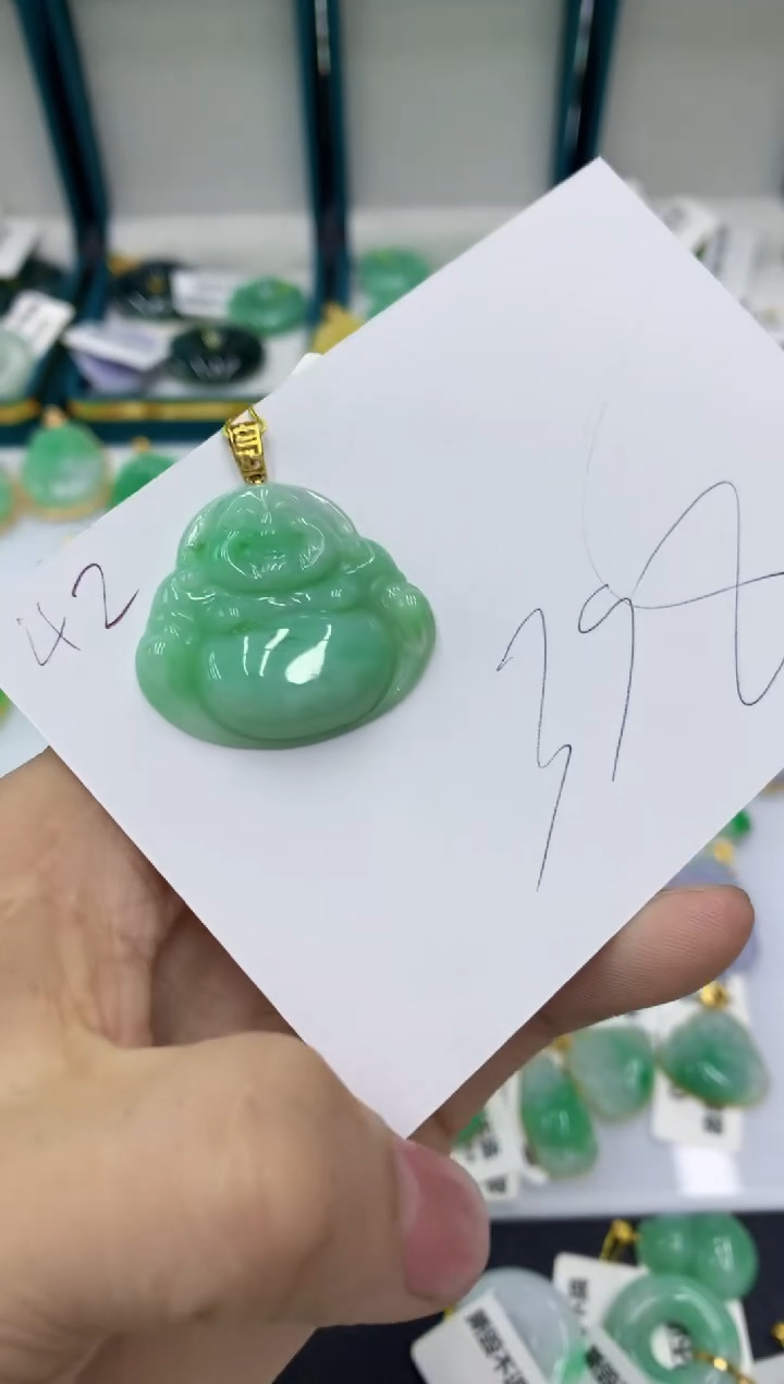 【闪购商品】翡翠颈饰18K金镶嵌11111111111