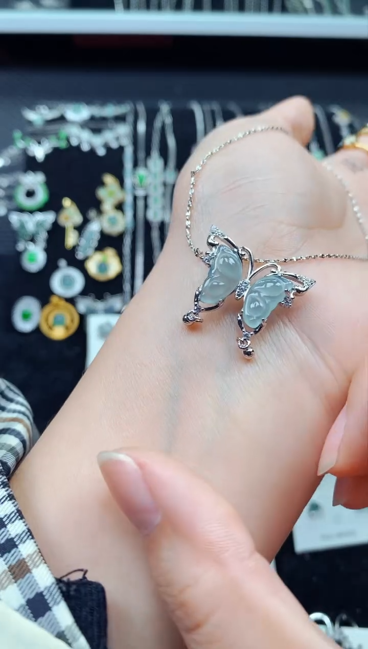 【闪购商品】翡翠颈饰银S925镶嵌2875