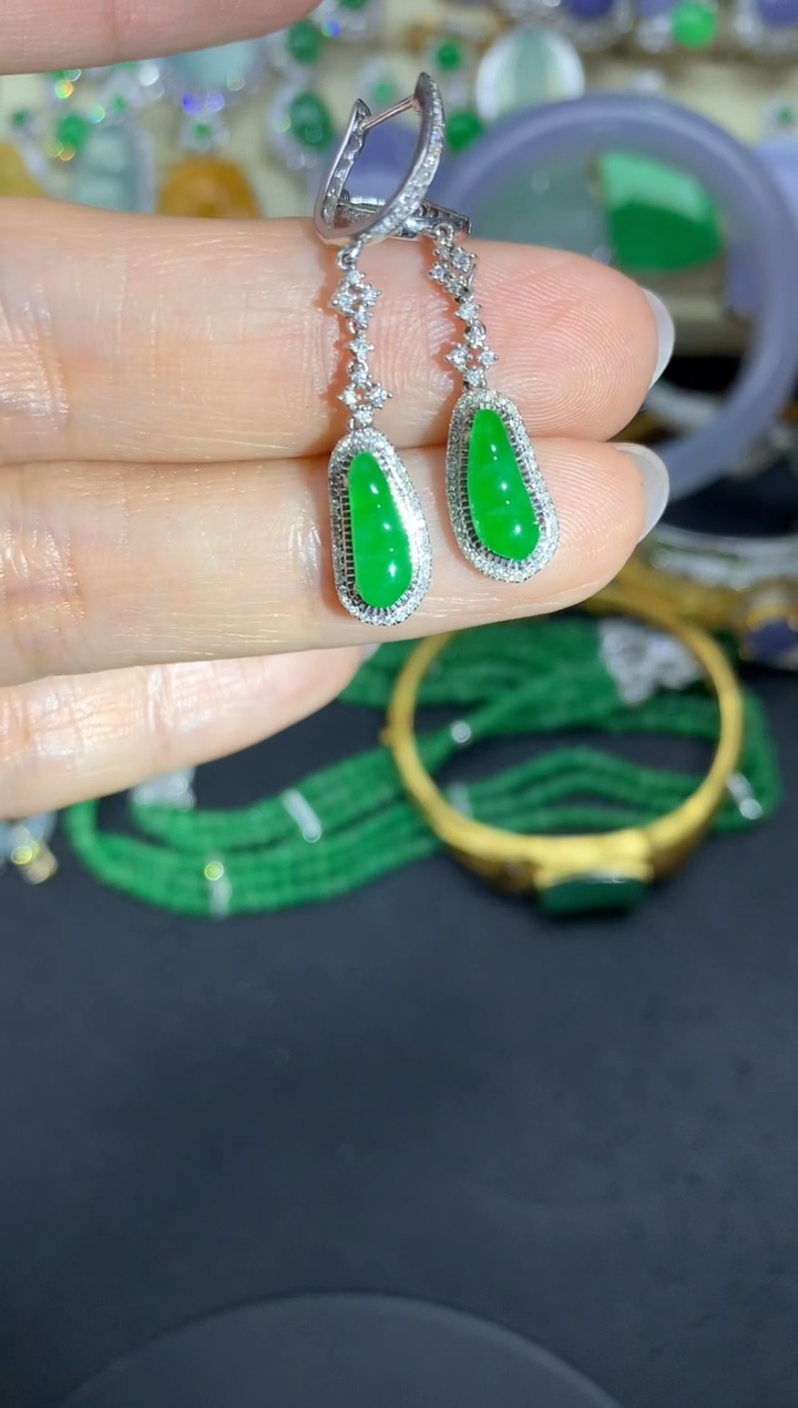 【闪购商品】翡翠颈饰18K金镶嵌404中国好珍宝