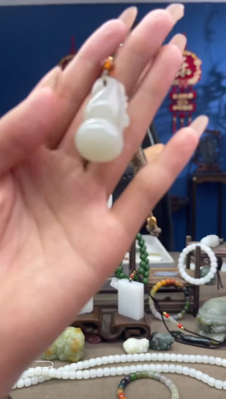 【闪购商品】和田玉颈饰未镶嵌1