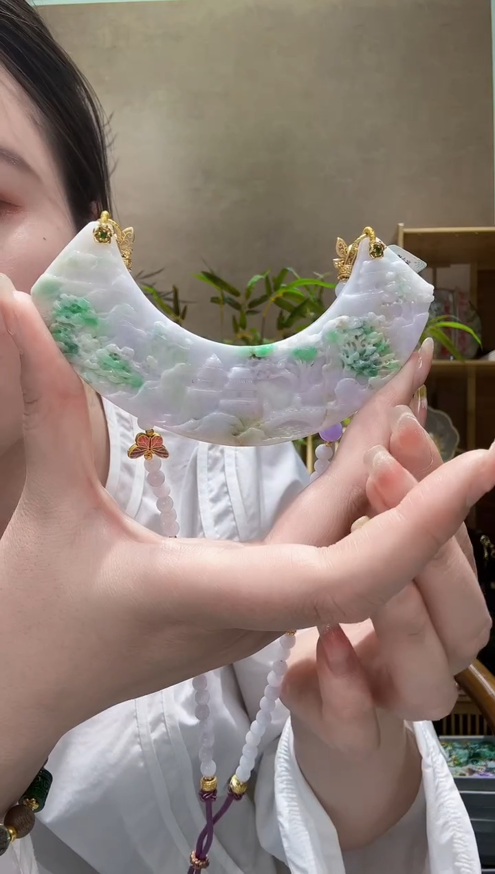 翡翠未镶嵌颈饰吊坠