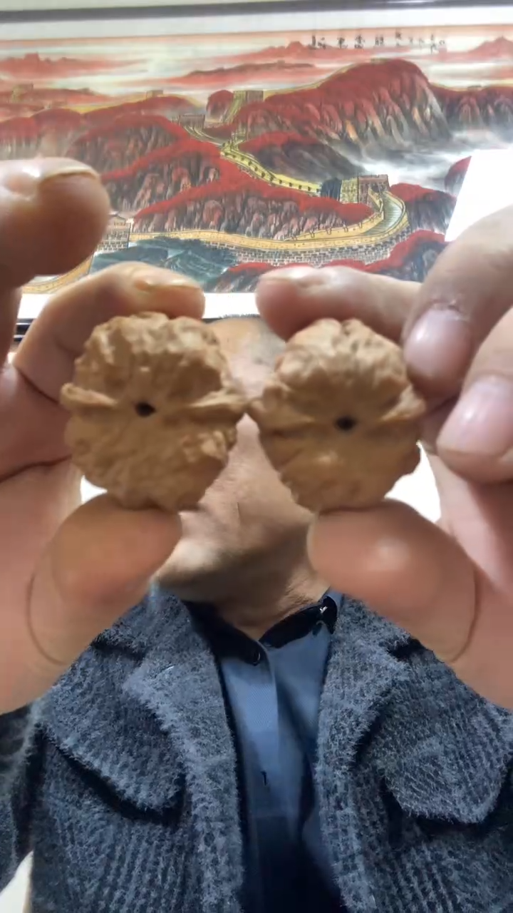 【闪购商品】文玩核桃吊坠无修白茬蛤蟆头34