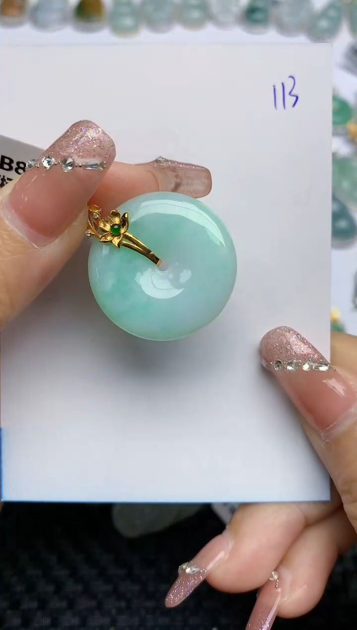 【闪购商品】翡翠颈饰18K金镶嵌天然A货翡翠 113