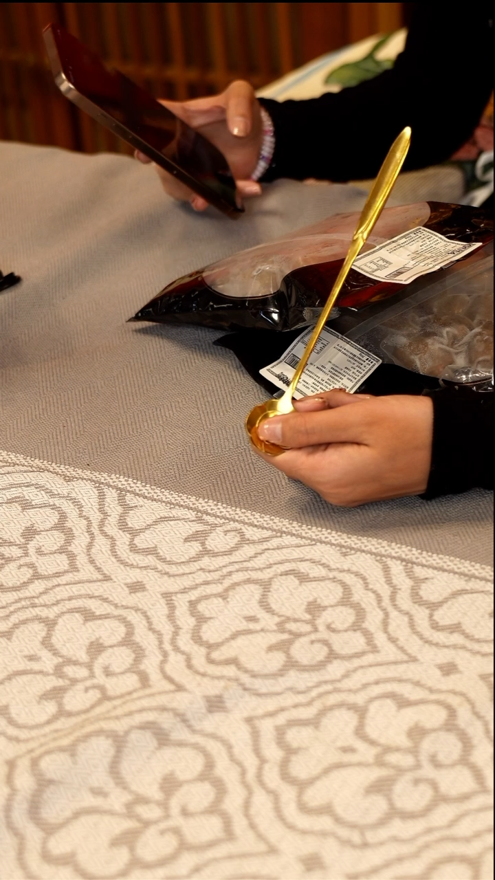 【闪购商品】F234------------NIU