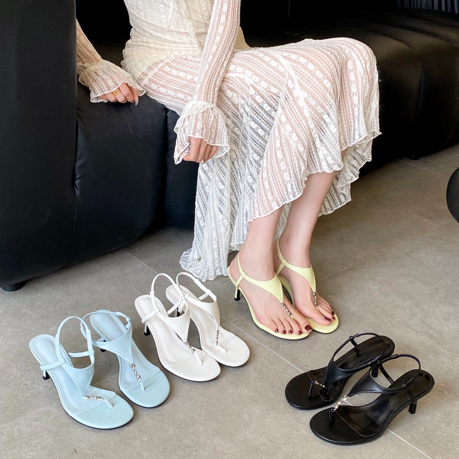 2025春季新款圆头细跟高跟气质显瘦法式时尚性感美绝露趾女凉鞋