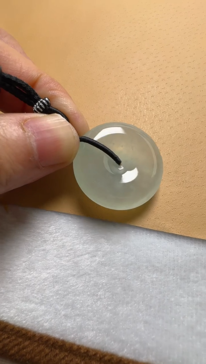 【闪购商品】翡翠颈饰未镶嵌扣子