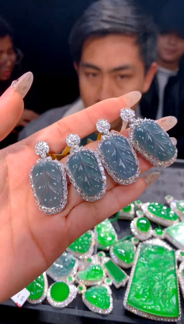 【闪购商品】定制翡翠未镶嵌82多样性发货（发其一）