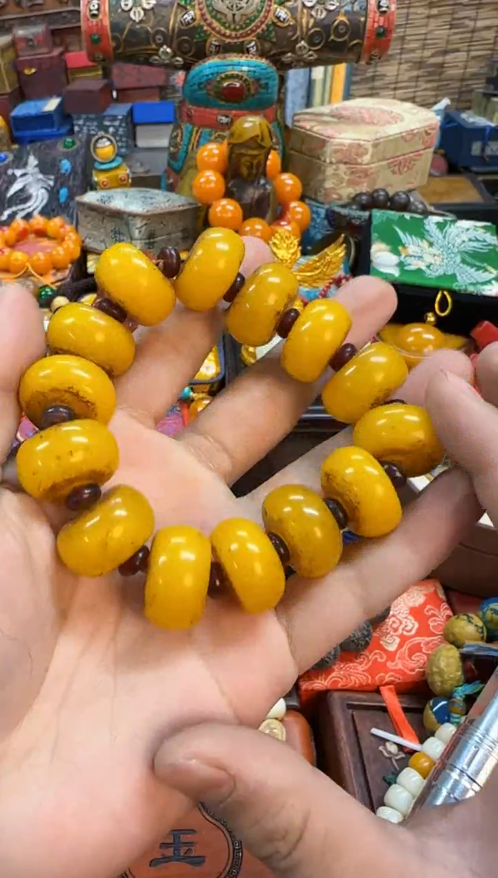 【闪购商品】蜜蜡裸石未镶嵌当天订单当天直发如图所示