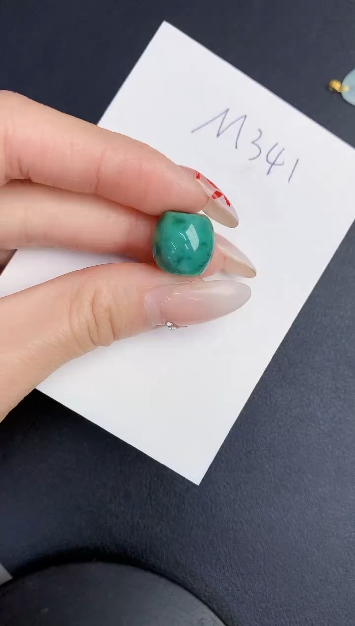 【闪购商品】翡翠颈饰未镶嵌00000000000