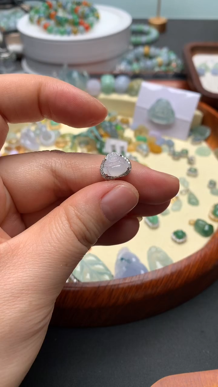 【闪购商品】翡翠颈饰银S925镶嵌翡翠镶嵌佛公