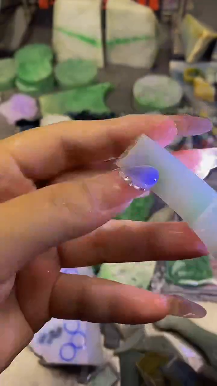 翡翠散珠未镶嵌天然面点翡翠A货329