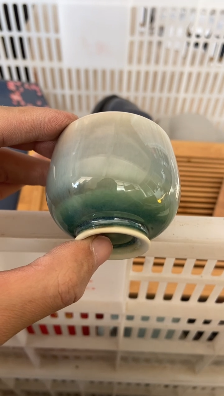 杯无运费险有瑕疵的摄影的产品有使用过的痕迹有点脏介意勿拍