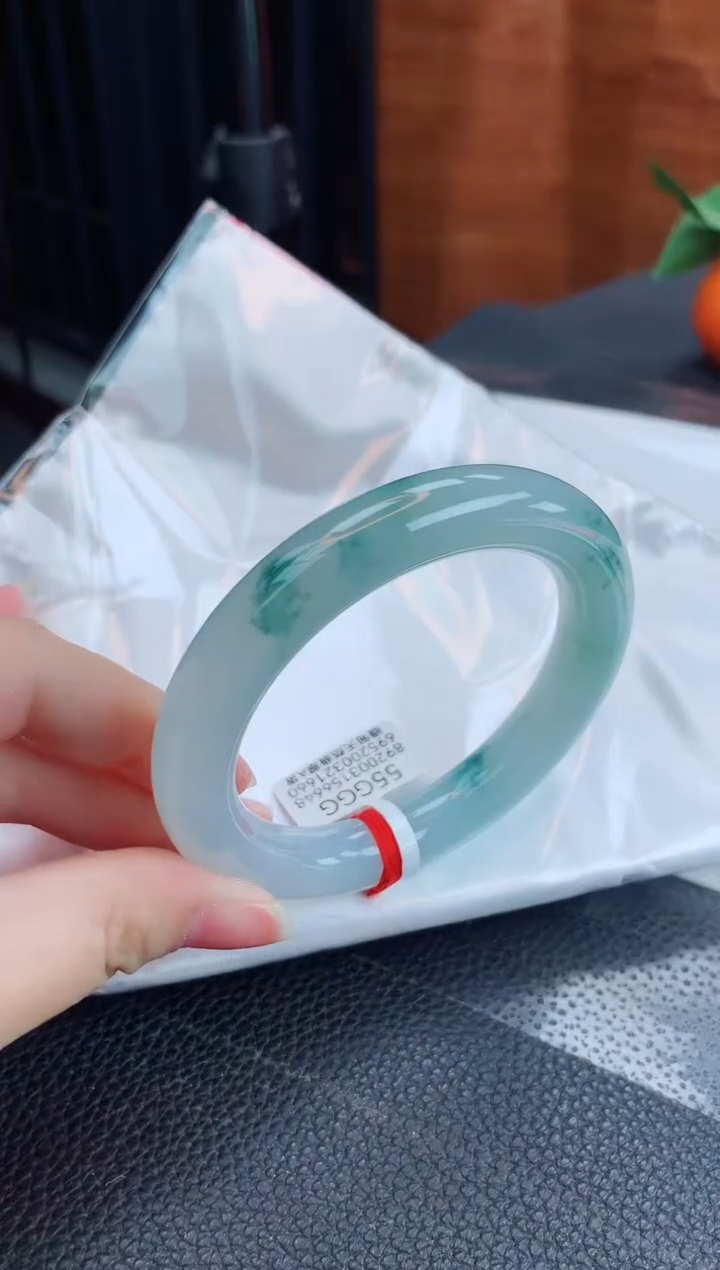 【闪购商品】翡翠手镯未镶嵌缅甸天然翡翠A货手镯
