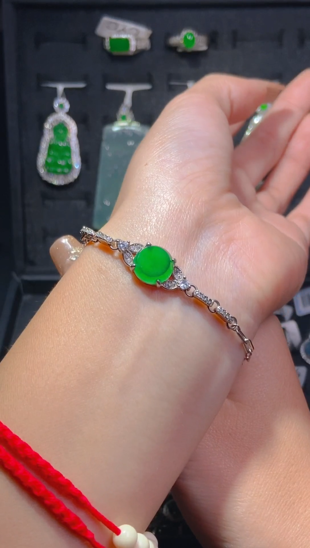 【闪购商品】翡翠手链未镶嵌天然翡翠A货102