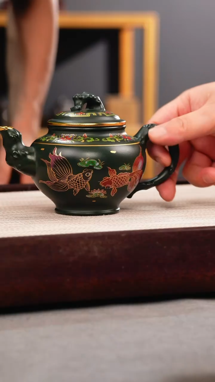 茶壶紫砂绿泥 报春 锦鲤珐琅彩