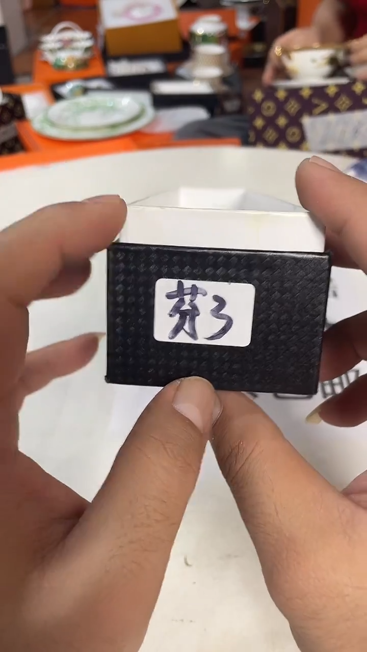 杯鸿辉家品牌瓷器，京东包邮！