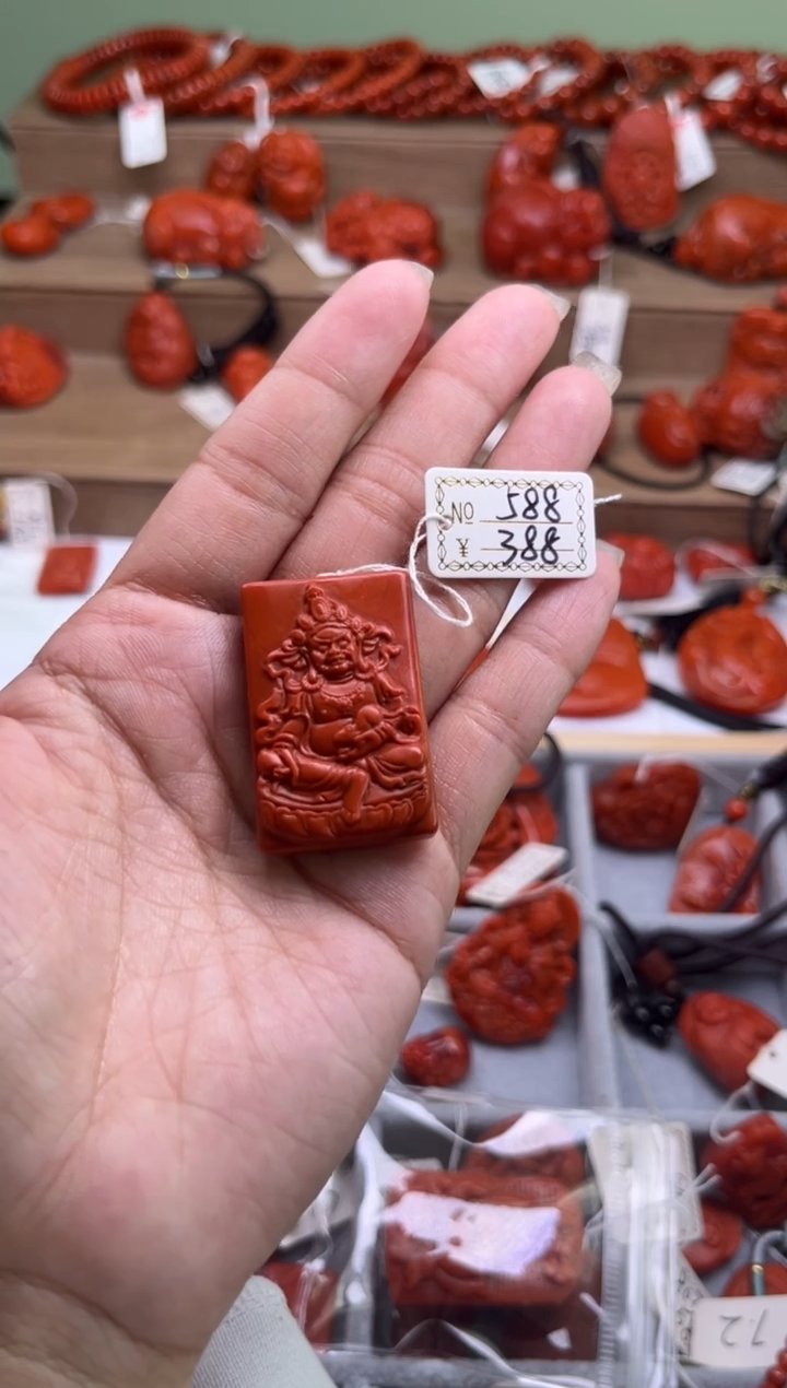 【闪购商品】南红玛瑙珠宝奇石未镶嵌588