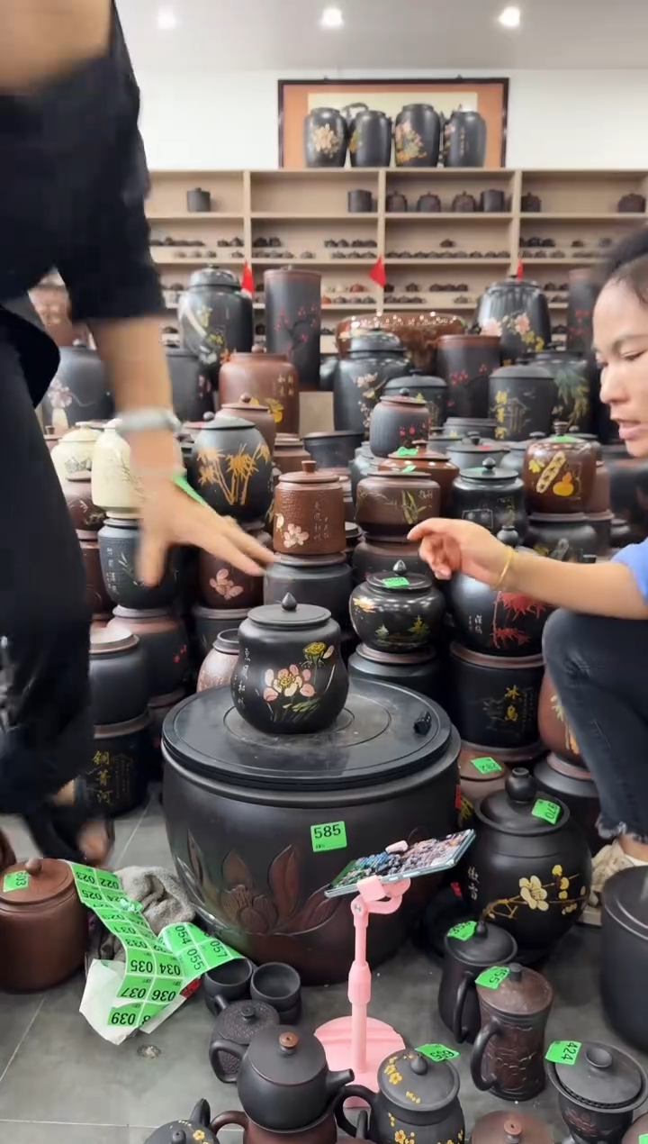 瑕疵茶叶罐  297 小葫芦彩填 