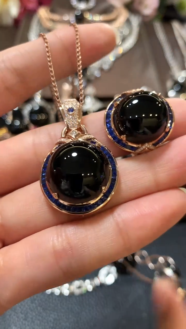 18K金镶嵌戒指翡翠徐*m93不含链 吊坠+戒指